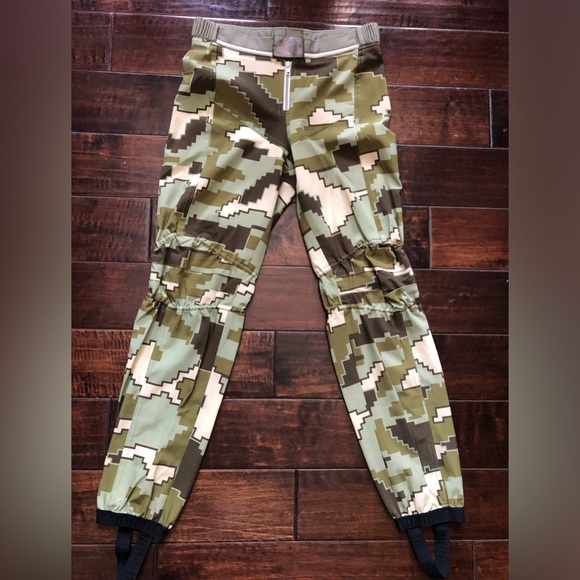 Other - Green and Black Cargo Pants with Tapered Jogger Style
